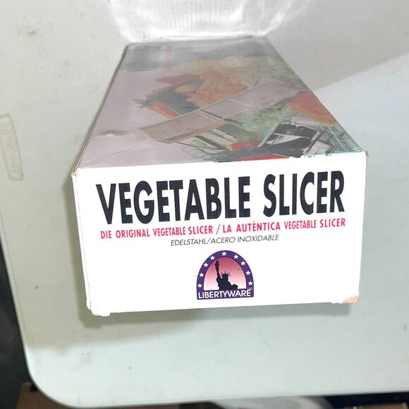 Libertyware Stainless Steel Mandoline Vegetable Slicer MAND1 – Pro Kitchen Tool - Picture 5 of 15